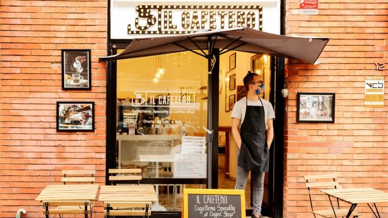 italian coffee shop exterior